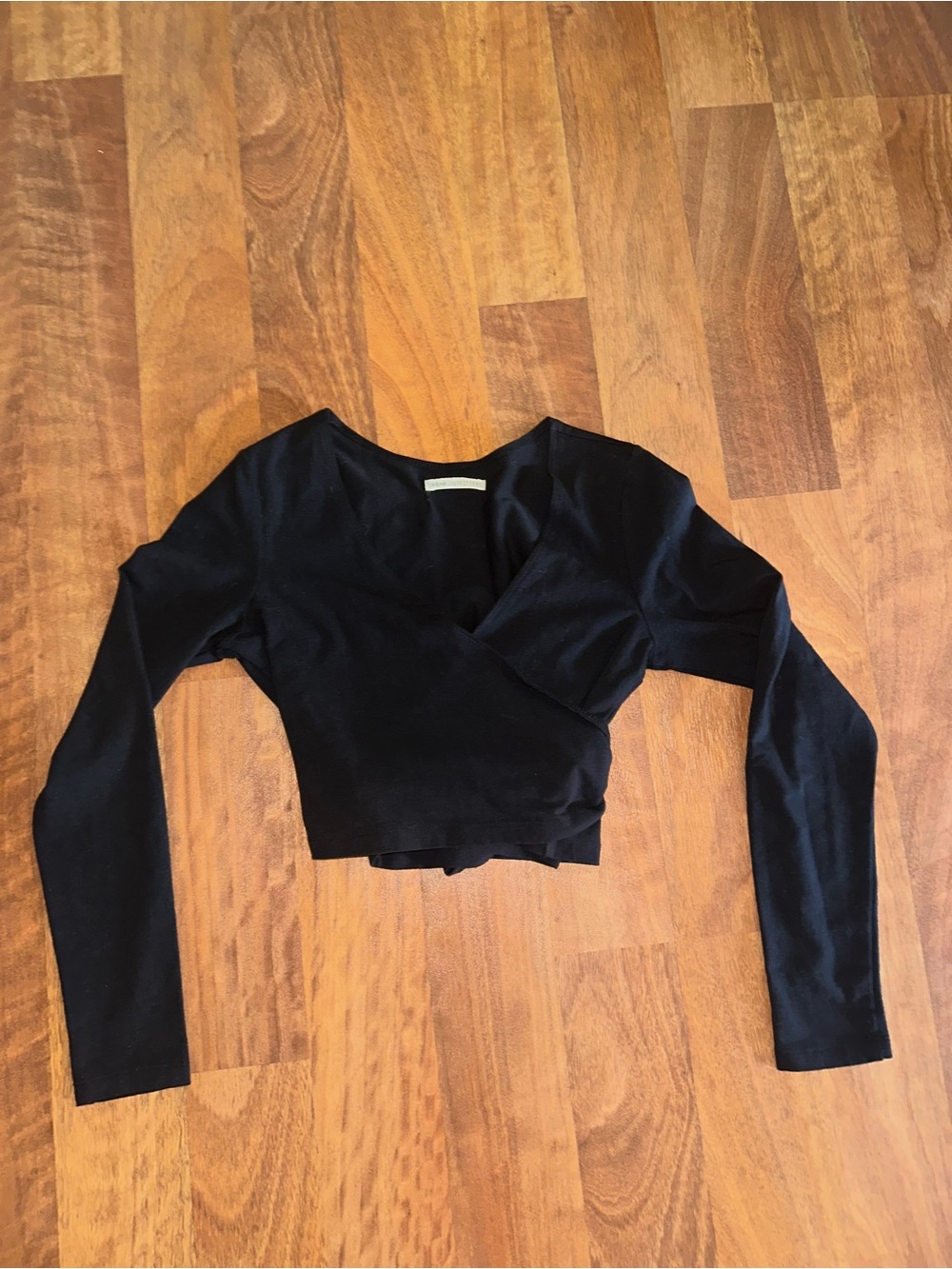Urban Outfitters Black Long-Sleeve Wrap Crop Top - Women